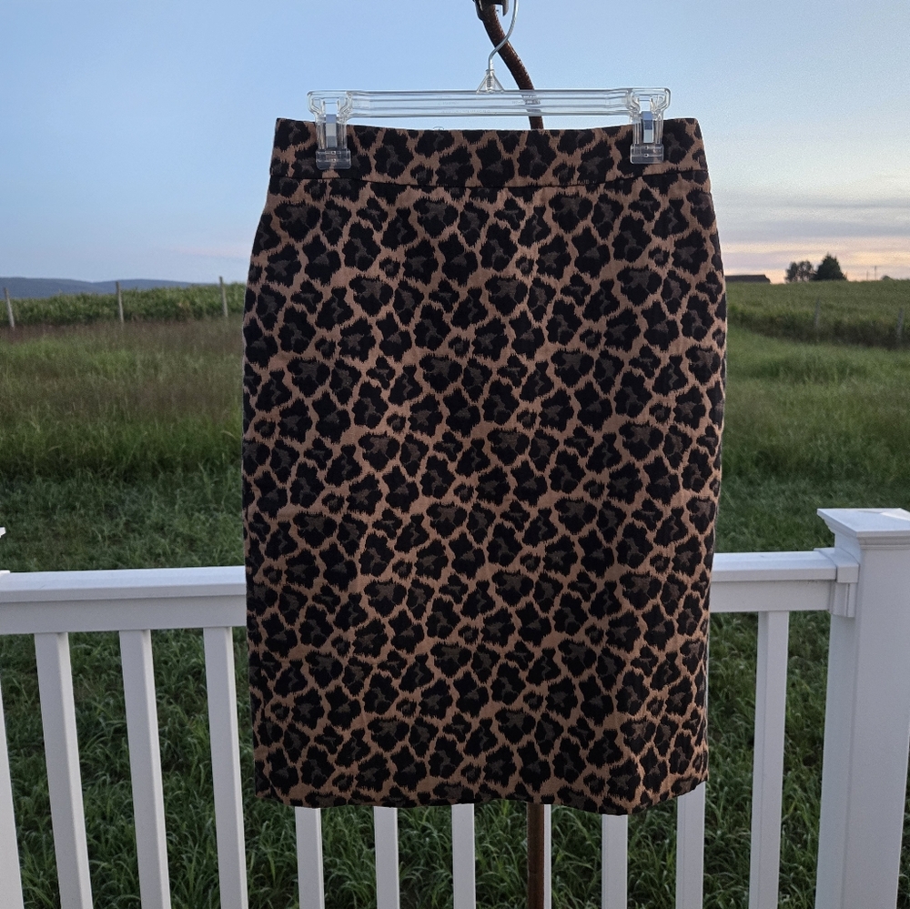 Talbots Animal Print Pencil Skirt Size 6P